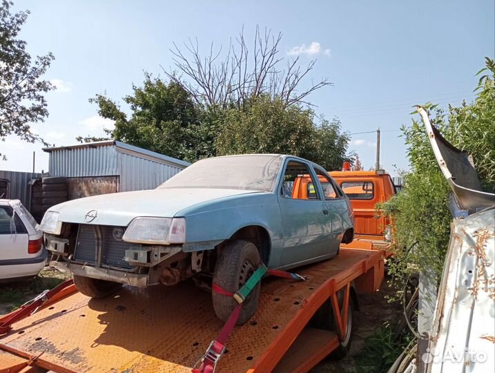 Радиатор opel kadett