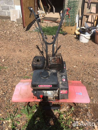 Мотоблоки и культиваторы Maxcut MC700