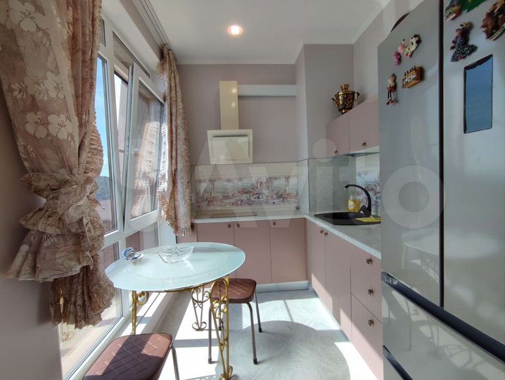 2-к. квартира, 42 м², 4/4 эт.