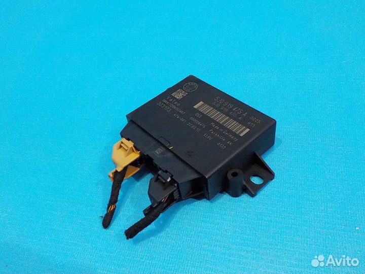 Блок управления парктрониками skoda Yeti 2009-2018