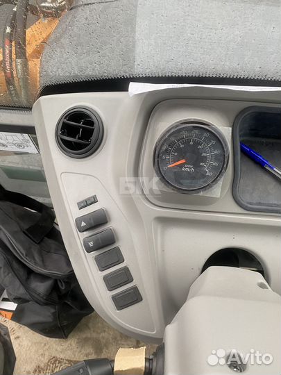 Экскаватор-погрузчик CASE 580 SV, 2023