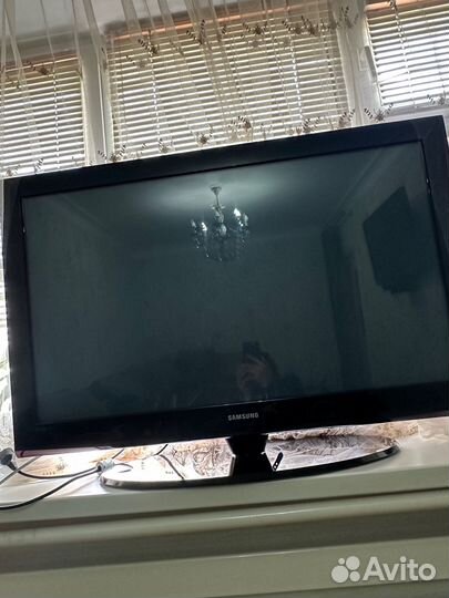 Телевизор samsung