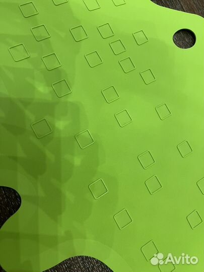 Резиновый коврик в ванну