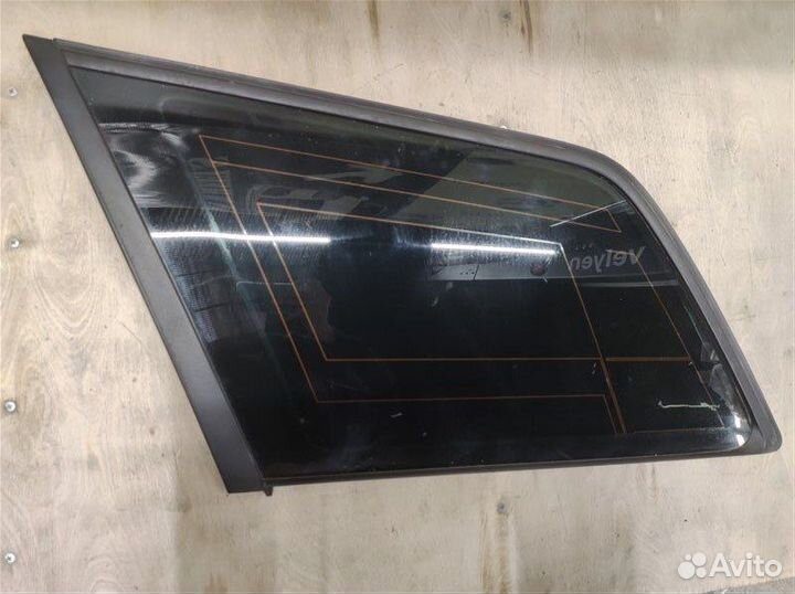 Форточка задняя левая Audi A4 B7 Avant