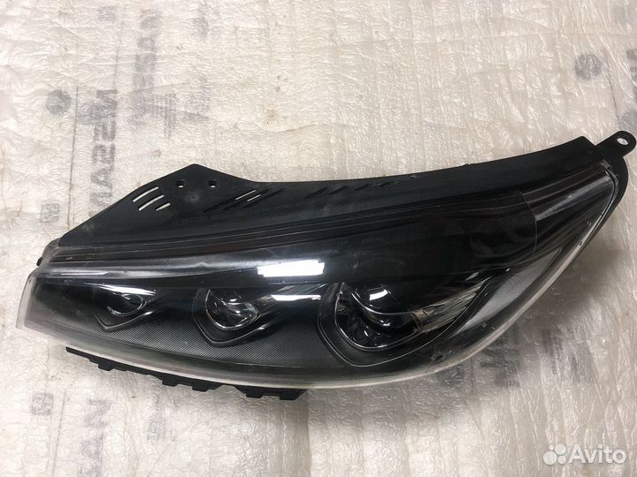 Фара левая LED Kia Sorento 3 Prime 2017-2020