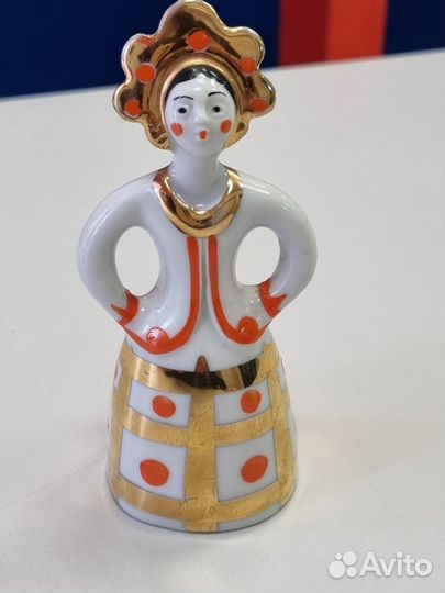 Статуэтка, фарфоровая матрешка невеста. Дулево
