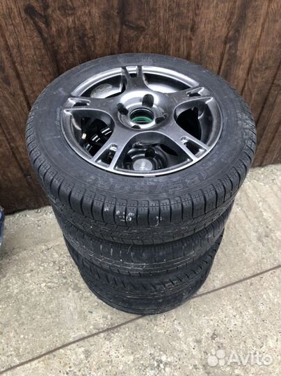 Литые диски R14 с летней резиной