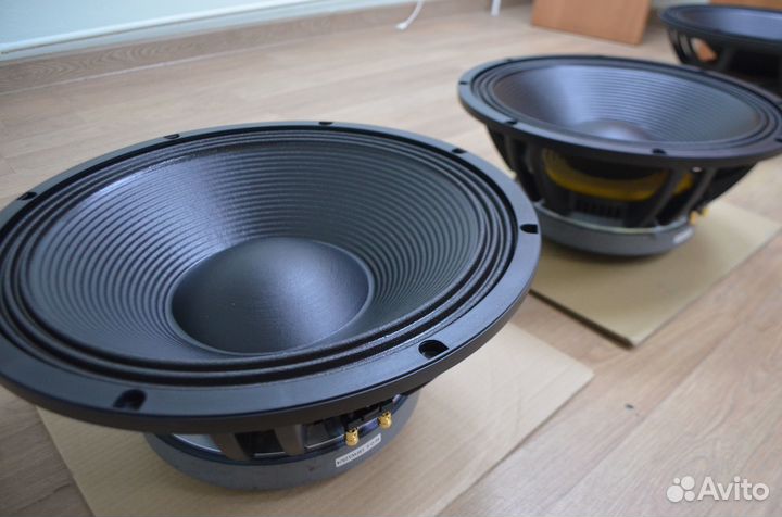 18 динамики 1400/2800 вт (aes) для сабвуфера