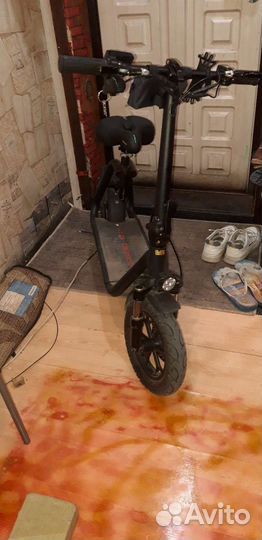 Электросамокат с сиденьем взрослый
