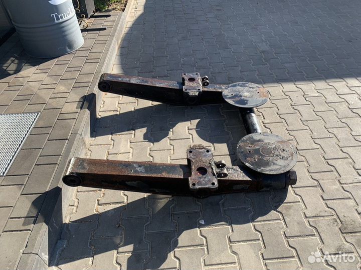 Кронштейн пневморессоры