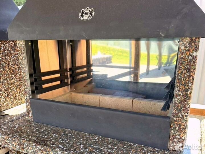 Печь барбекю, стол разделочный, модуль под тандыр