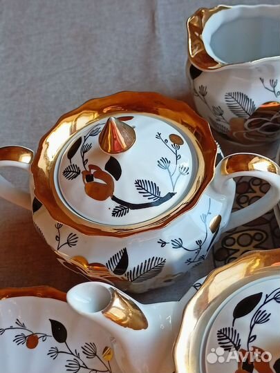 Предметы сервиза Золотая роза Вербилки