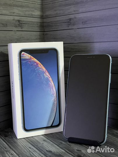 iPhone Xr, 64 ГБ