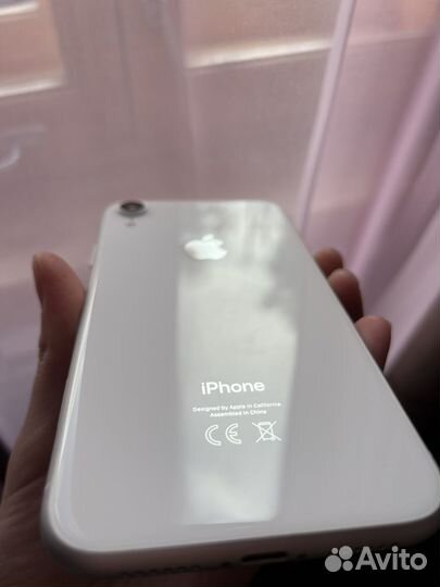 iPhone Xr, 64 ГБ