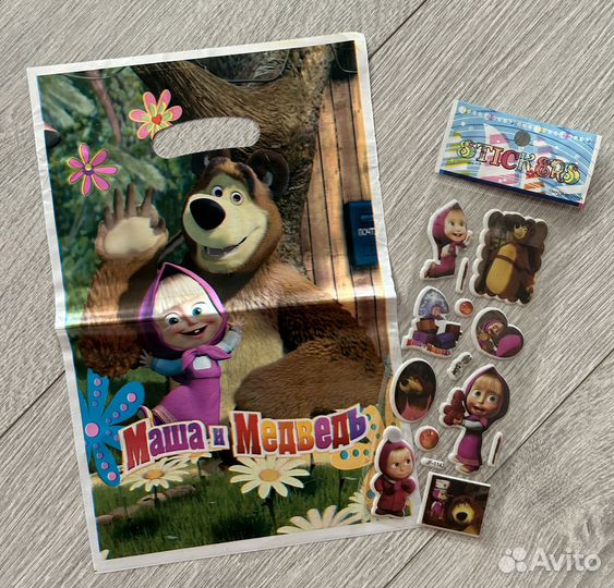 Пакет подарочный+ наклейки «Маша и медведь»