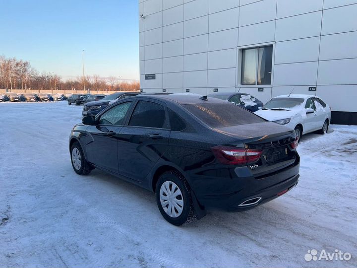 LADA Vesta 1.6 МТ, 2024, 15 884 км