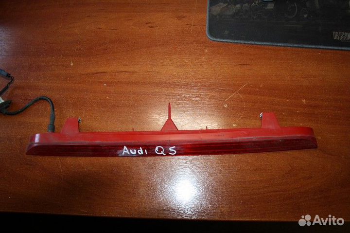 Фонарь задний (стоп сигнал) audi Q5 2008