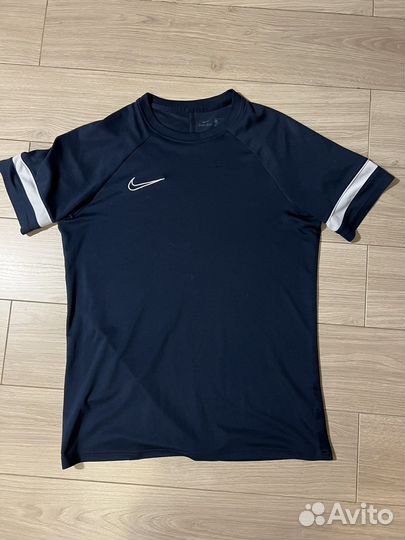 Футболка nike