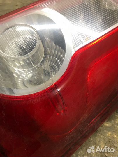 Фонарь задний задний правый Лада Ларгус