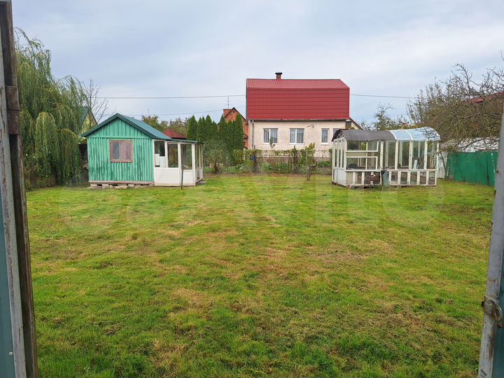 Дача 15 м² на участке 4 сот.