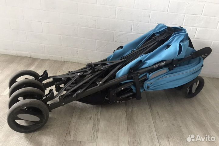 Коляска прогулочная трость