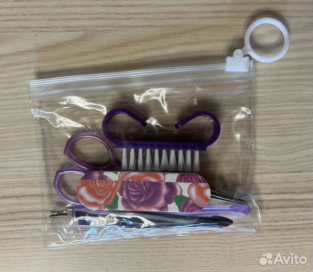 Маникюрный набор дорожный