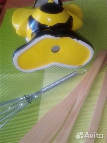 Подставка(держатель) для лопаток,венчика и пр