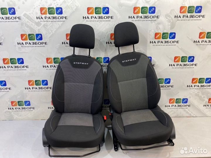 Комплект сидений Renault Logan Stepway L52 1.6