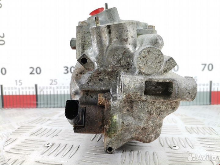 Компрессор кондиционера для Volkswagen Caddy 3