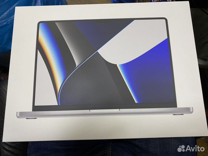 Коробки от macbook pro