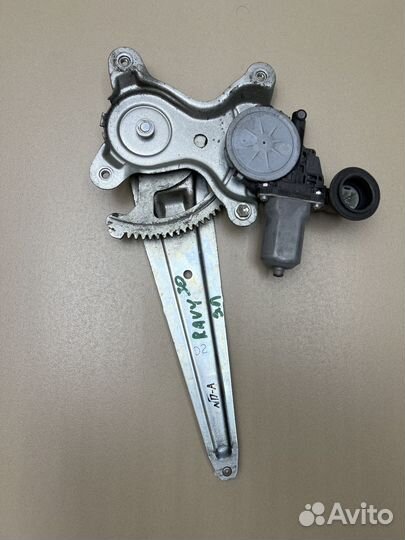 Стеклоподъемник Toyota RAV4 40