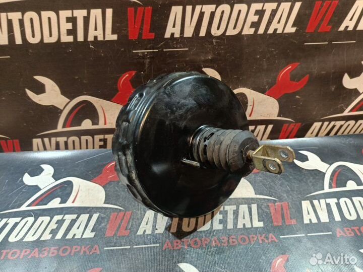 Вакуумный усилитель тормозов Mercedes-Benz C180