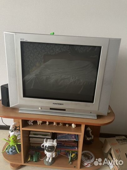 Телевизор
