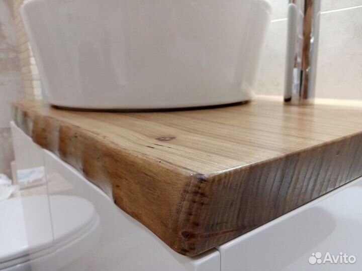 Столешница из дерева в ванную на заказ