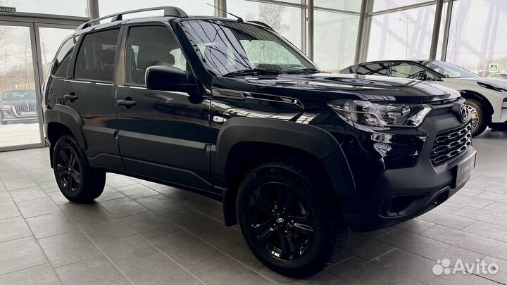 ВАЗ Niva Travel 1.7 МТ, 2023, 14 255 км