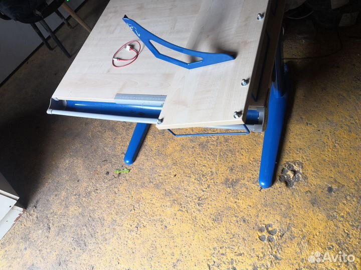 Растущая парта дэми