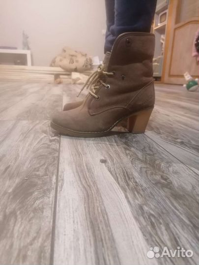 Ботинки женские 37 размер
