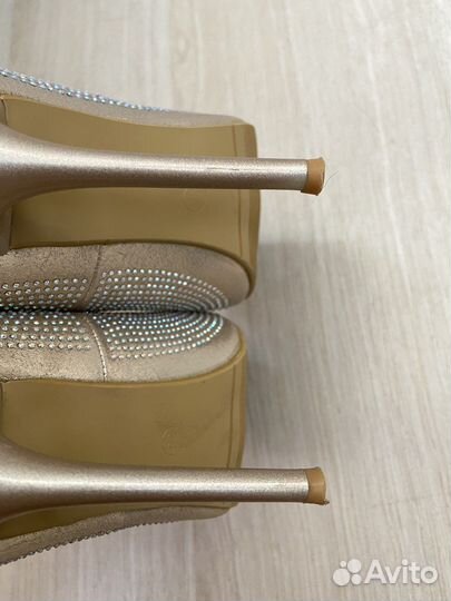 Туфли женские 38 размер