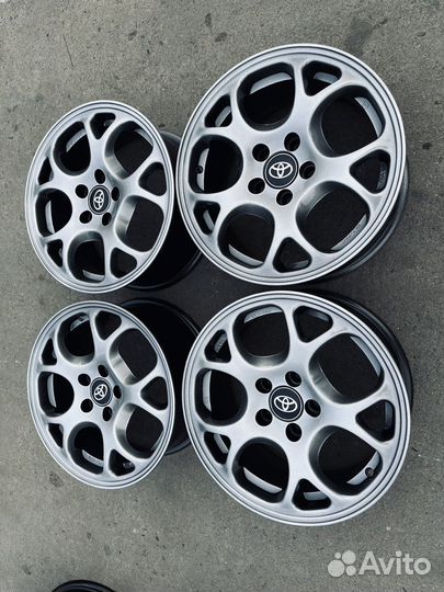 Продам диски Toyota R15