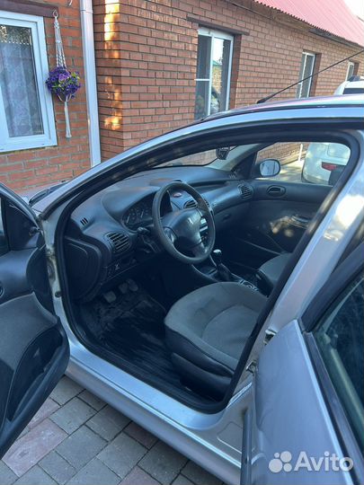 Peugeot 206 1.4 МТ, 2009, 143 710 км