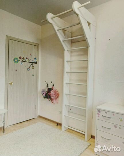 Шведская стенка из массива