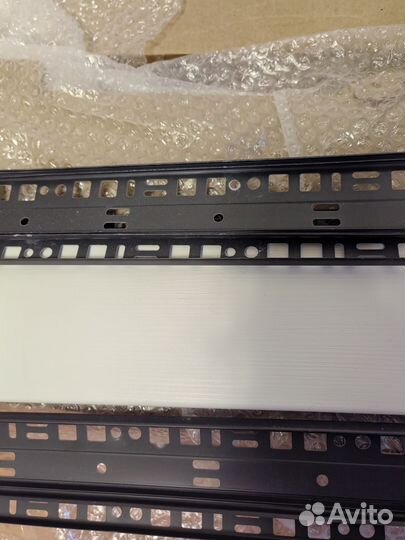 Плинтус напольный пвх белый под дерево