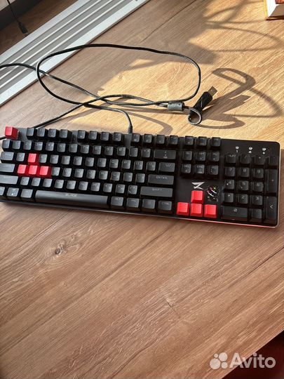 Игровая клавиатура zet blade