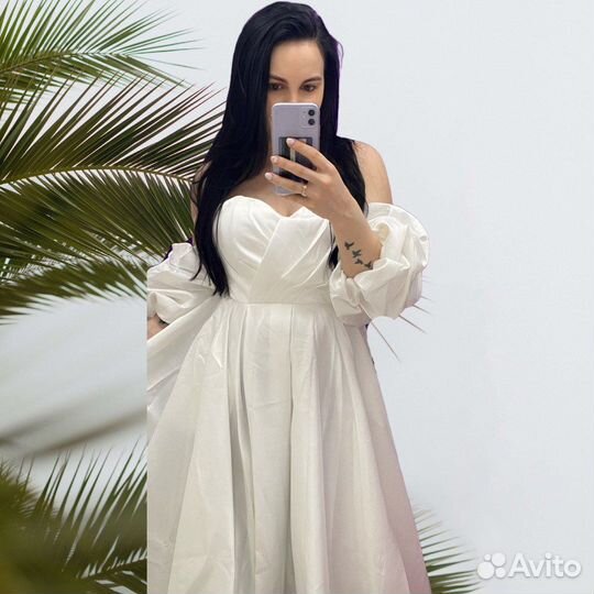 Свадебное платье