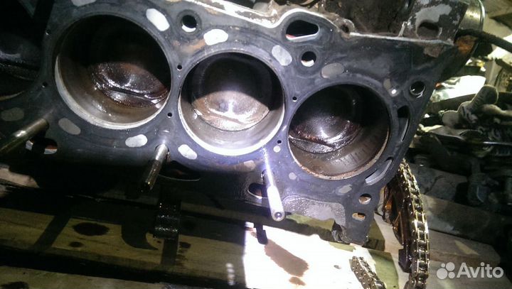 Двигатель гбц блок коленвал поршня 2AZ-FE