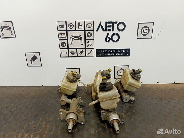 Цилиндр тормозной главный для Renault Logan