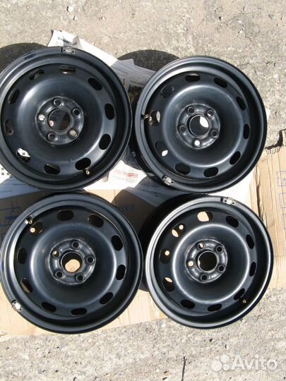 Диски штампованные r14 Skoda,Volkswagen,Golf 4шт