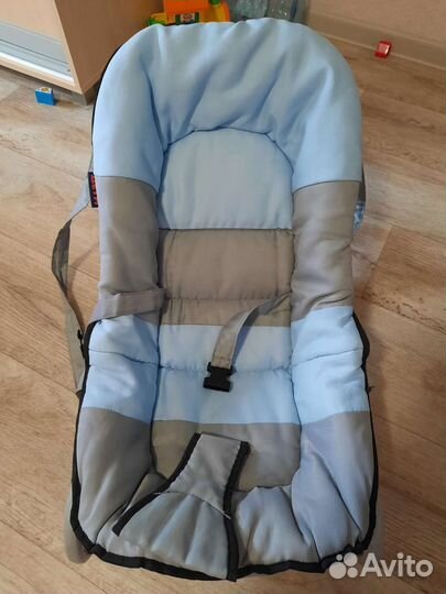 Шезлонг детский