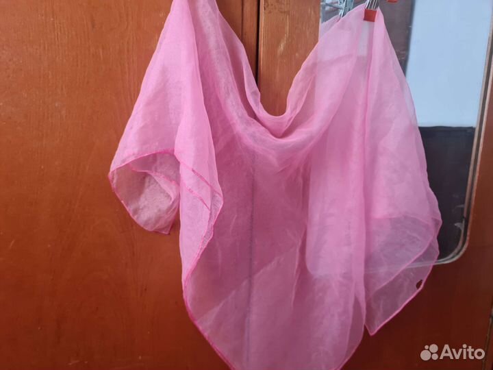 Платок, шаль, палантин б/у