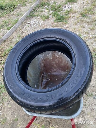 Bridgestone Dueler H/T 684II 265/60 R18